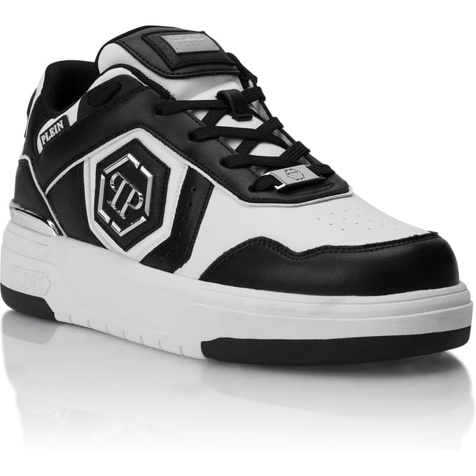 Low-Top Sneakers Sk8R