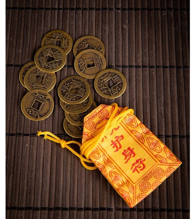 Chinese geluksmunten 2,3 cm set van 12