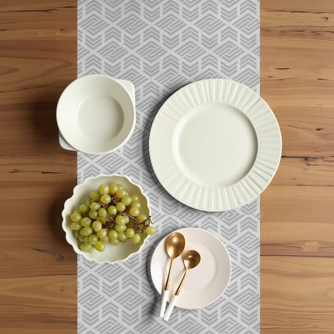 ABAKUHAUS Geometrische Tafelloper – Zigzag – 40x225 cm – Lichtgrijs/Wit