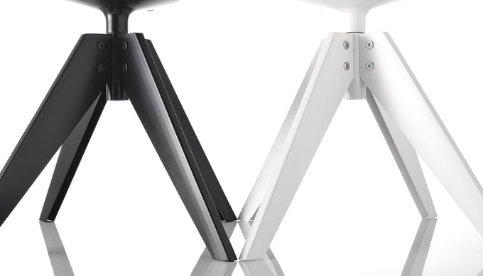 MDF Italia - Flow Slim armleundraaistoel VN stalen frame - wit