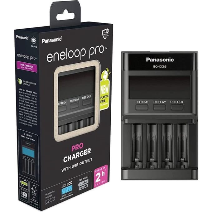 Panasonic Eneloop Pro Snelle Charger Met LCD Display - BQ-CC65E - zwart