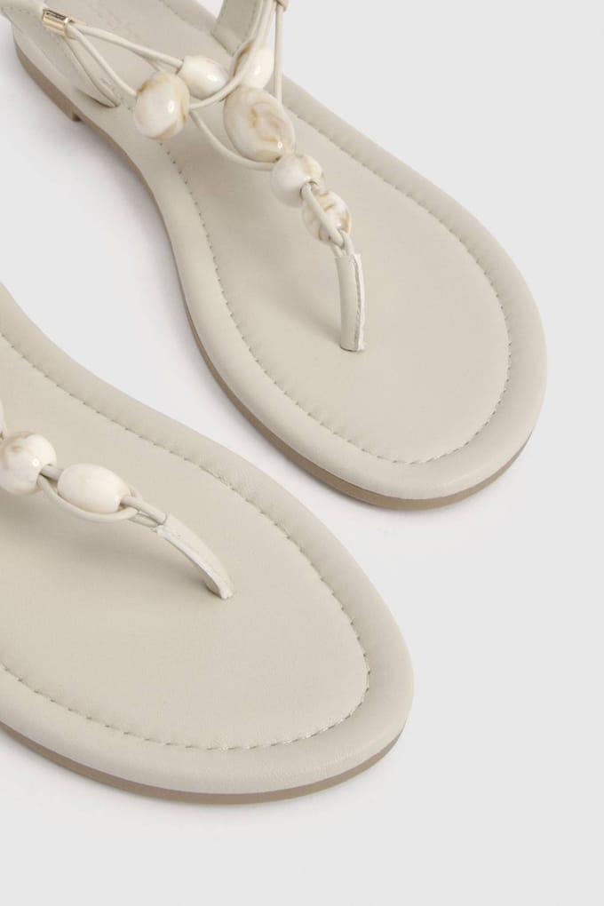 boohoo Dames Sandalen Met Kralentenenpost | Creme | Maat: 36