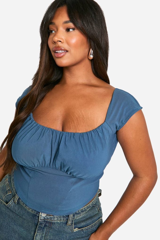 boohoo Dames Plus Geweven Stretch Geraffelde Corset Top met Cap Sleeve | Blauw | Maat: 56
