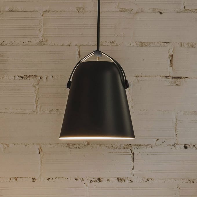 LEDS-C4 Napa hanglamp, Ø 18 cm, zwart