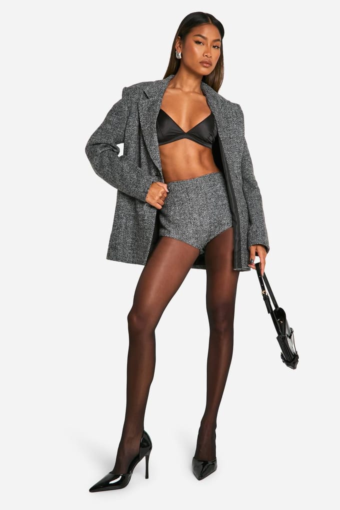 boohoo Dames Visgraat Getailleerde Hotpants | Zwart | Maat: 42