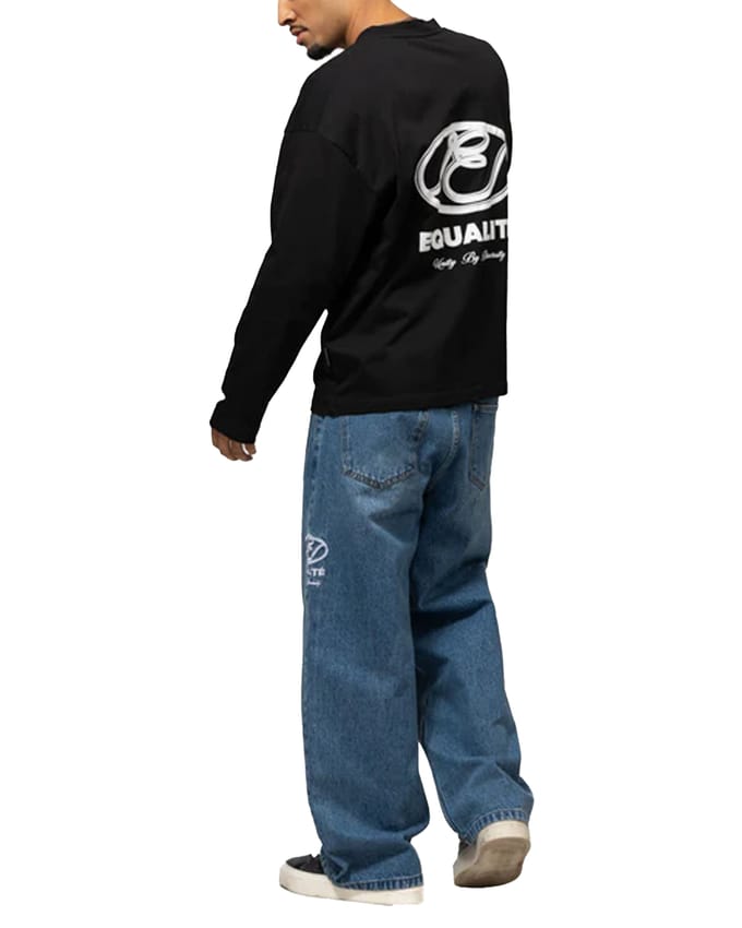 Arid Oversized Longsleeve T-Shirt