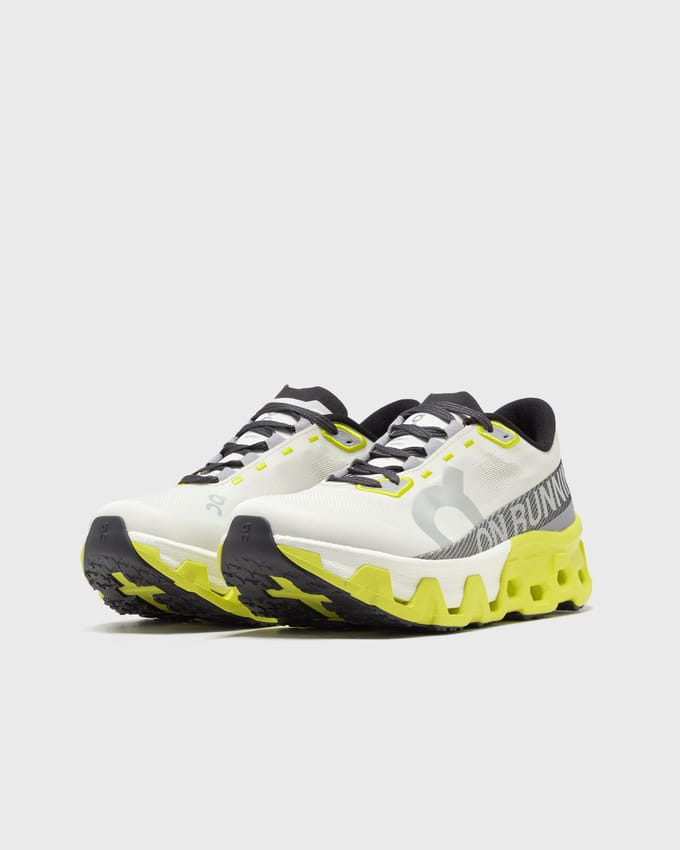 WMNS Cloudmonster Hyper