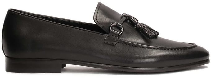 Black loafers with tassel