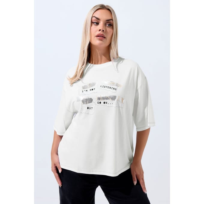 Limited Collection Wit 'Ik Luister Niet Maar Ga Door' Oversized Tshirt Size 50-52