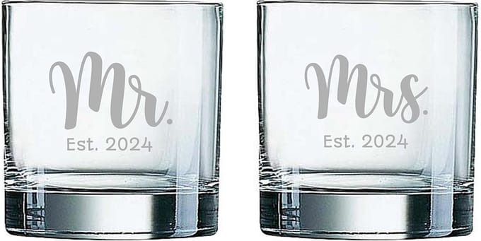 Gegraveerde set Whiskeyglazen 38cl Mr. Est. 2024 - Mrs. Est. 2024