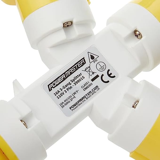 Drievoudige Verdeeldoos 16A 110V met Klemaansluiting en Trekontlasting