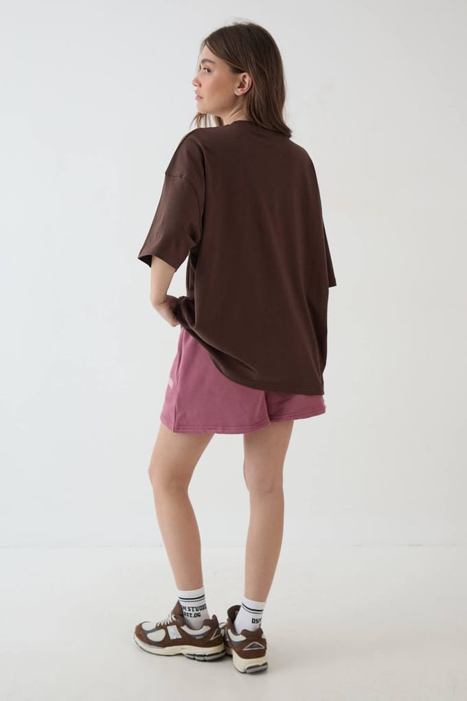 Dames Dsgn Studio Oversized T-shirt Met Applicatie Van Eigen Stof | Dark Chocolate | Maat: Medium