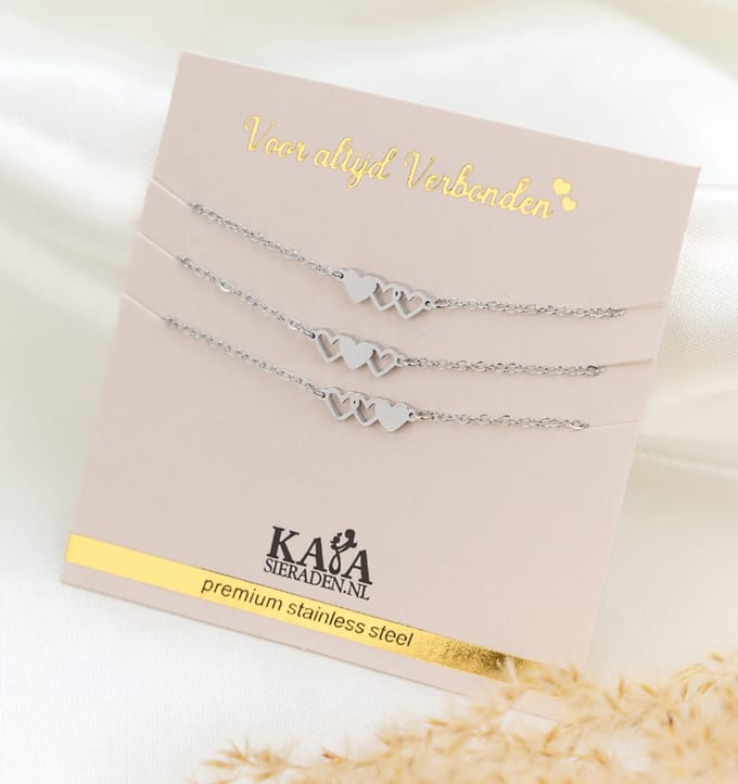 Zussen Armbanden Set Drie Kleine Hartjes | Stainless Steel Zilver