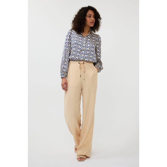 EsQualo Blouse Basic Utopia Graphic Print Größe: 42 | Blusen Outlet | Damen