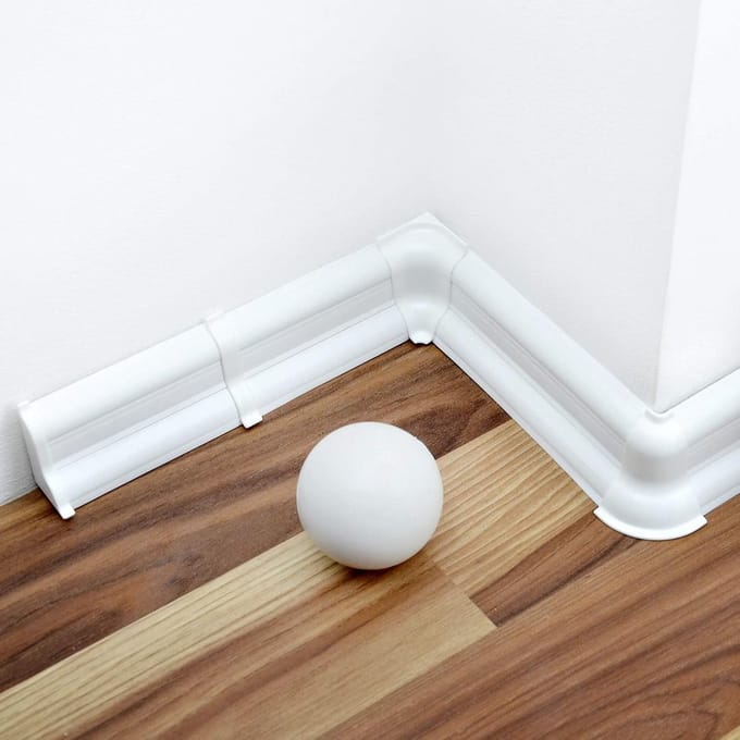 PVC Plinten in Laminaatlook voor Kwalitatieve Afwerking van Vloeren