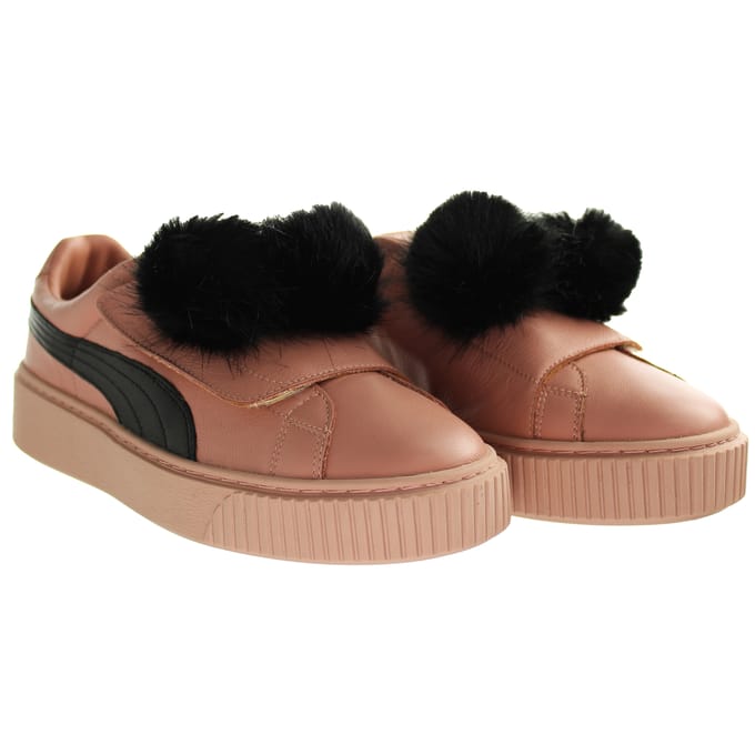 Puma Basket Platform PomPom Roze Damestrainers