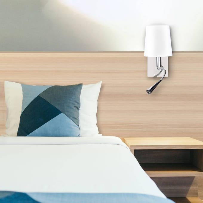 Aluminor Wandlamp met leeslamp en USB-poort