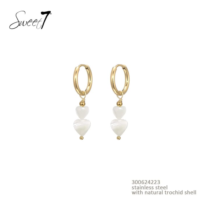 sweet 7 oorhangers goud met twee hartjes