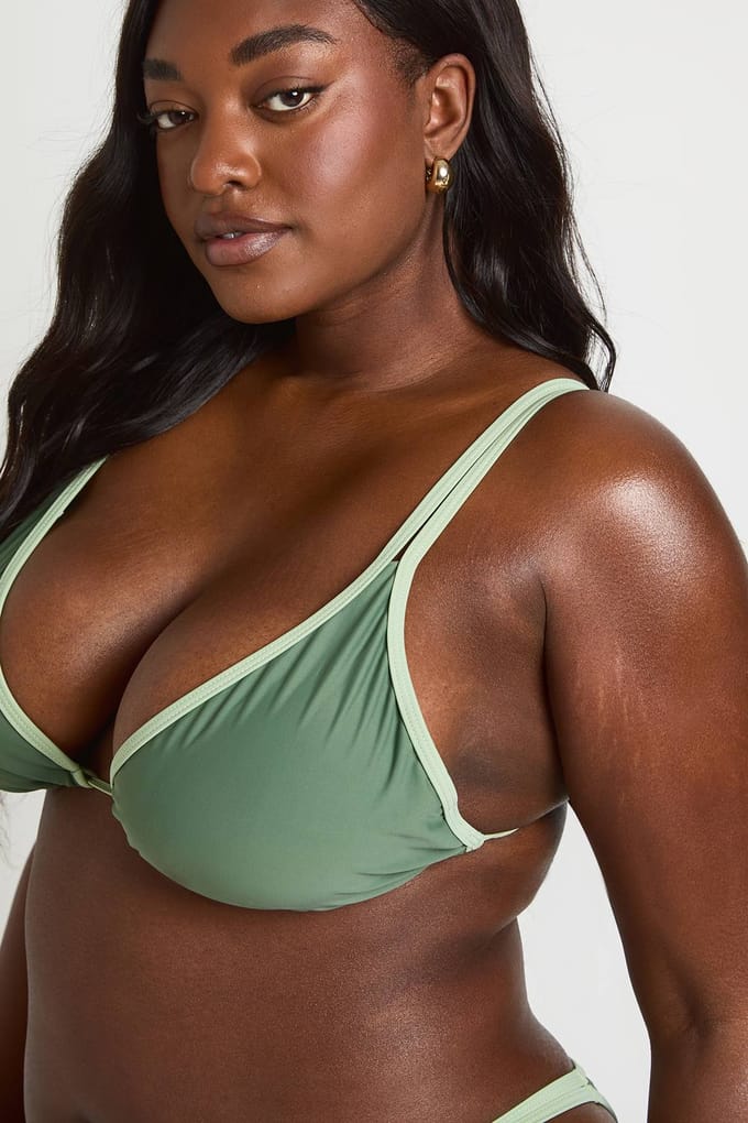 boohoo Dames Plus Contrast Bikini Top | Groente | Maat: 44