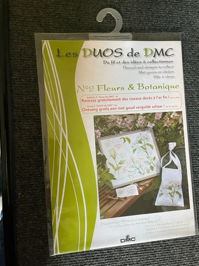 Telpatroon van DMC Nr  14561F met 4 gratis strengen Dmc