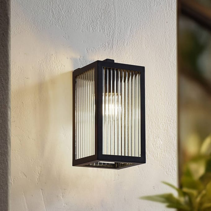 Lindby - Wandlamp buiten - 1licht - IJzer, glas - H: 28.5 cm - E27 - zwart, transparant