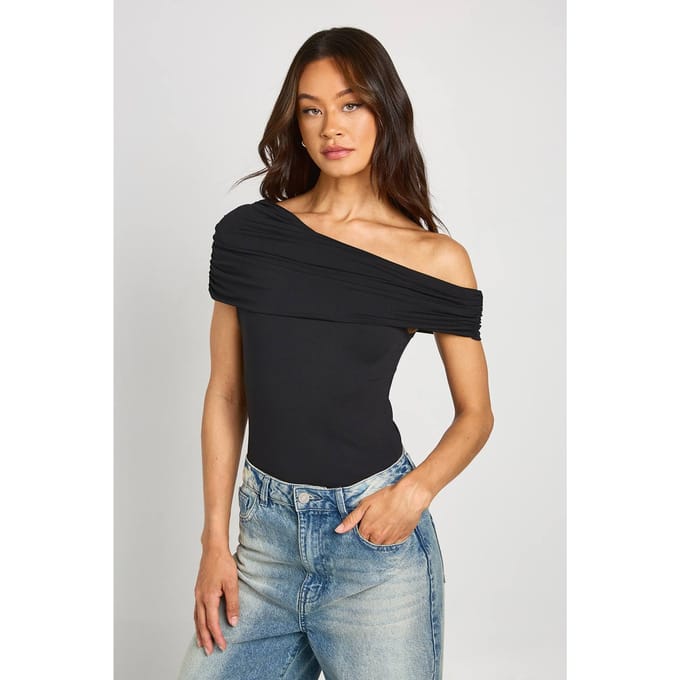 boohoo Dames Lange Matte Slinky Off-shoulder Bodysuit | Black | Maat: 18