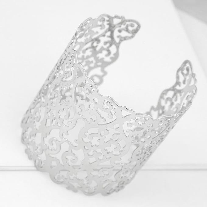 Mode, Metaal Eenvoudig Holle Bloemrank Ultrabreed Overdreven Temperament Open Armband white
