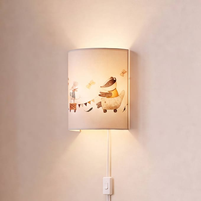 Duolla Kinderwandlamp Kids Print wit/kleurrijk, 24 cm, stekker, textiel