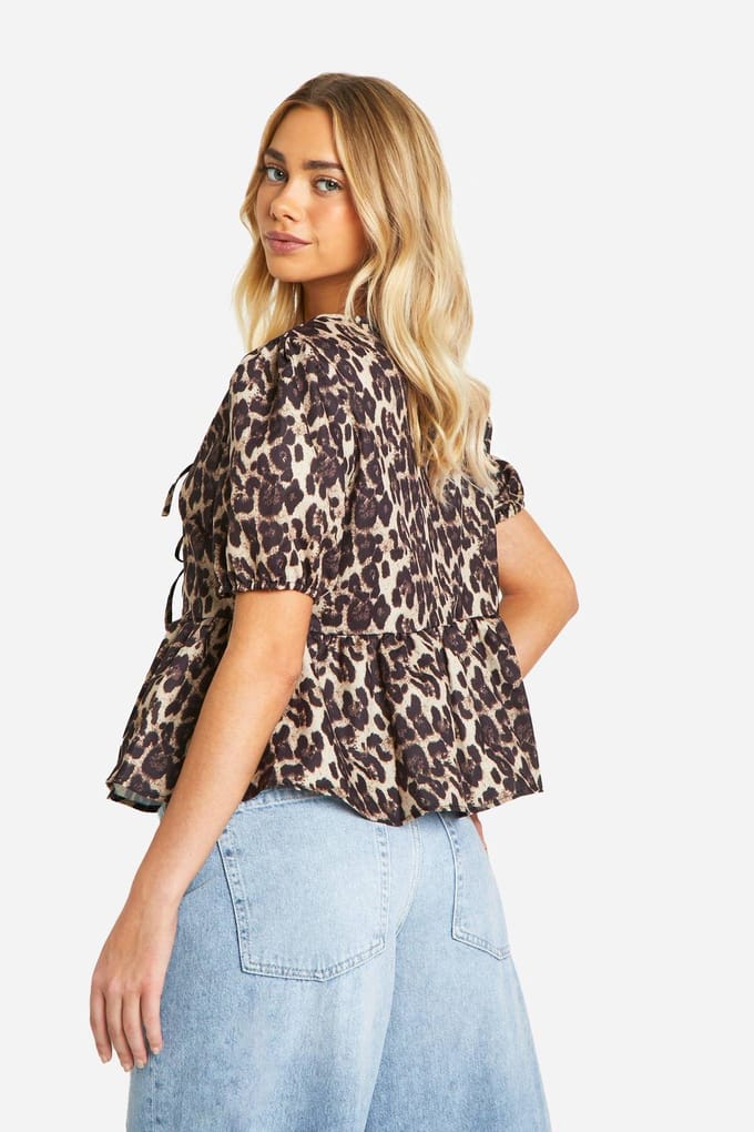 boohoo Dames Leopard Pofmouwen Bow Tie Blouse | Bruin | Maat: 38