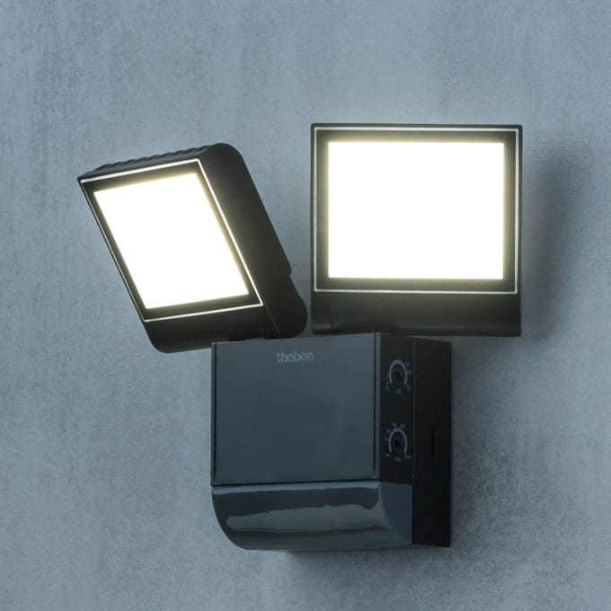 Theben theLeda S17-100 BK - Buitenlamp met sensor - 17 W - 2 LED-panelen - bewegingsmelder, 4000 K