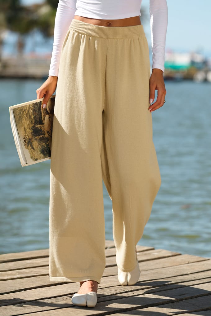 Over het product: Beige broek