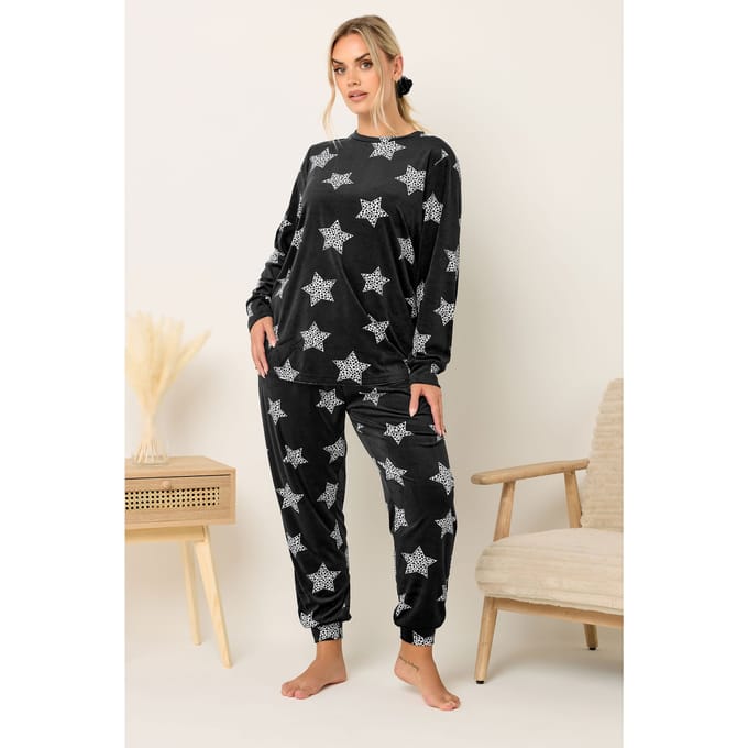 Yours Zwarte Sterrenprint Fleece Pyjama & Scrunchie Set Size 58-60