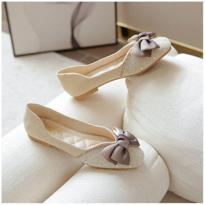 Chaussures pour femmes Printemps et Été Talon bas Mode Chaussures simples Fée douce Chaussures haricots 40 blanc