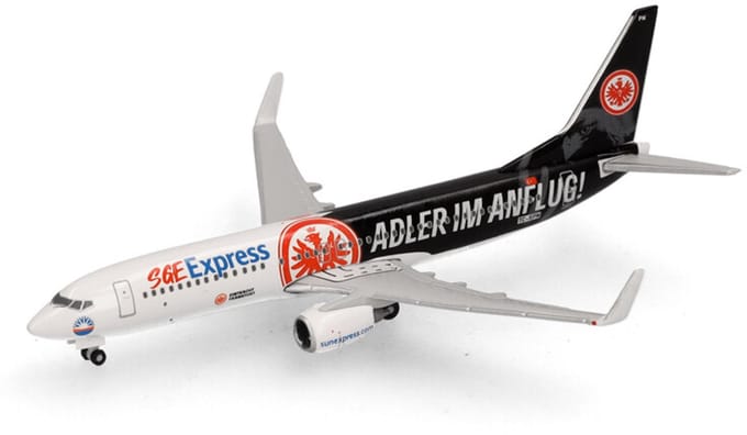 Boeing 737-800 Sun Express Eintracht Frankfurt - SGE Express
