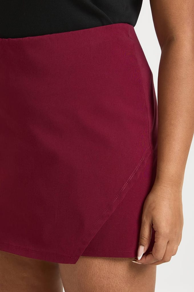 boohoo Dames Plus Bengaline Wikkelskort | Wijn | Maat: 48