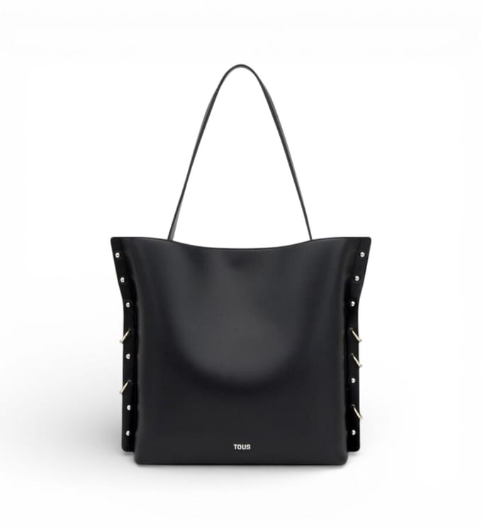 TOUS Jewerly Studs draagtas