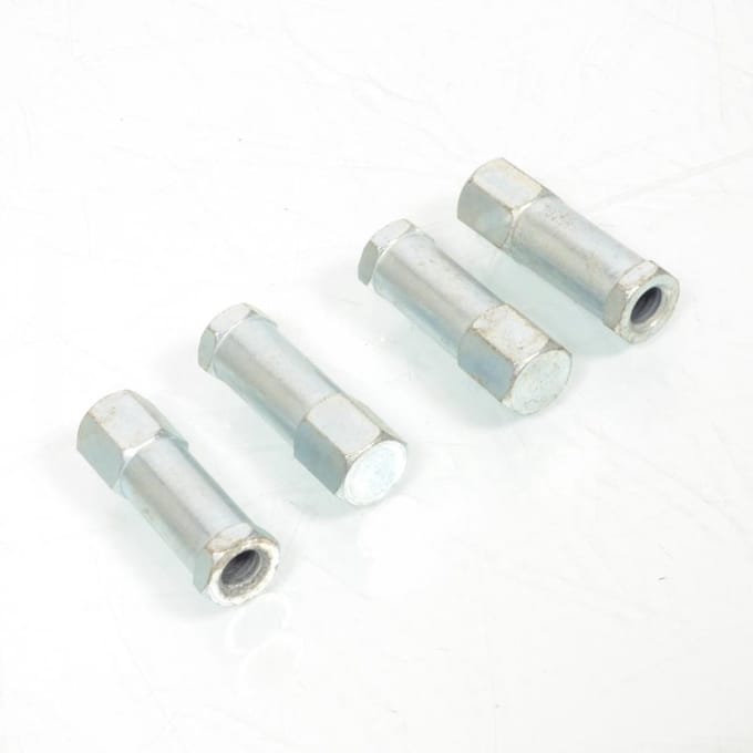 Écrou de culasse long Malossi M7 Pas 1.00 pour mobylette 50 par 4 / 19 4725 Neuf