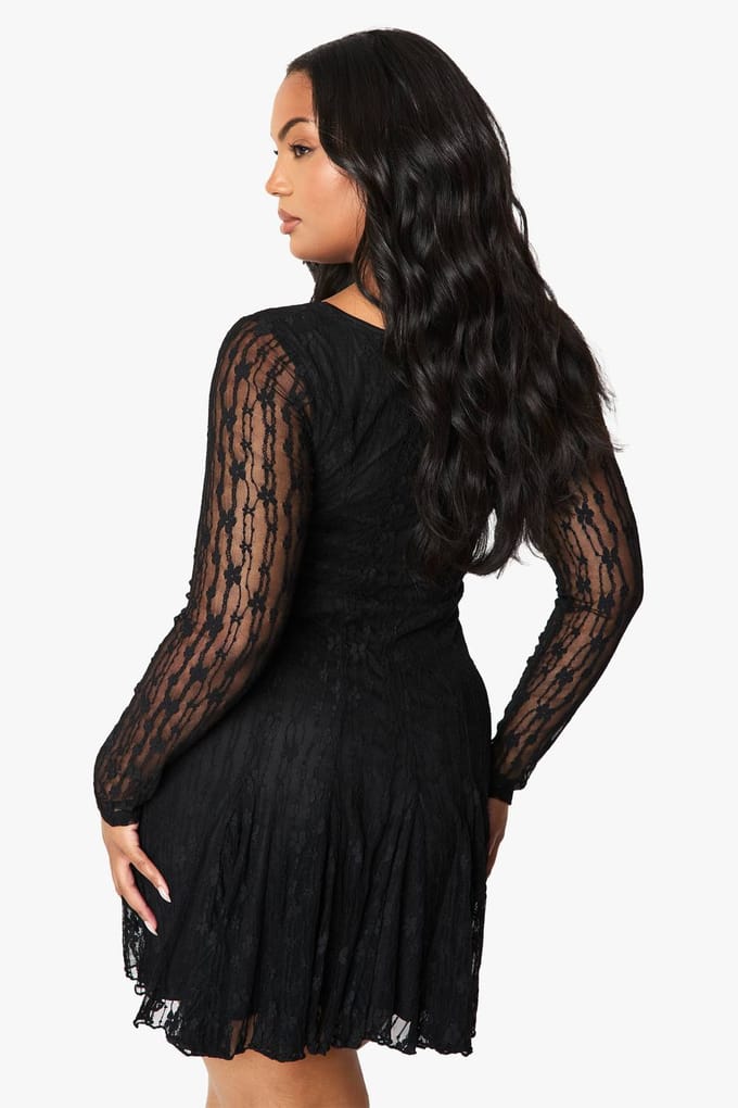boohoo Dames Plus kanten godet mini skater jurk | Black | Maat: 28