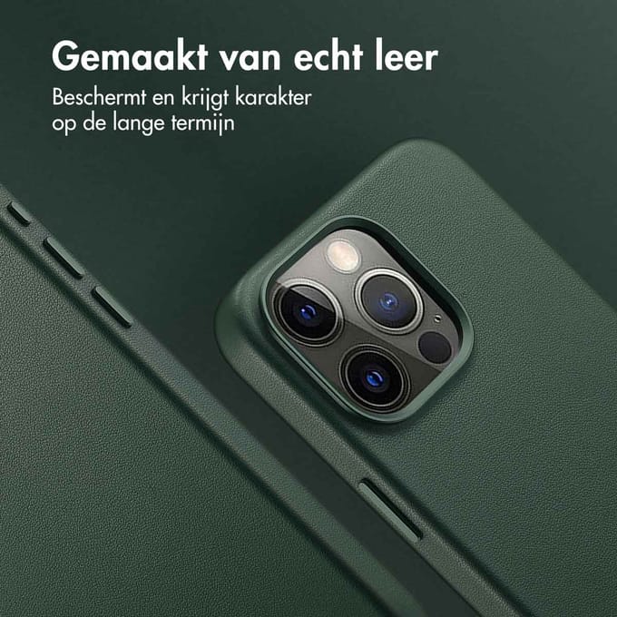Accezz Hoesje - Geschikt voor iPhone 15 Pro Max - geschikt voor MagSafe Leather Backcover - Cedar Green