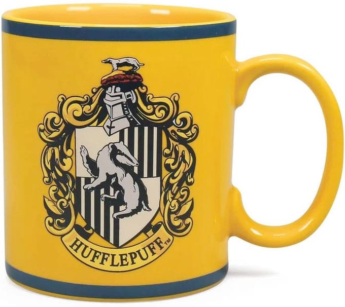 Half Moon Bay Harry Potter Mok/beker 3D Hufflepuff Crest Geel