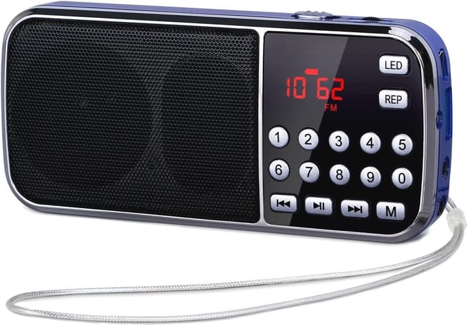 Draagbare FM Radio met Dubbele Luidsprekers, Oplaadbare 1200mAh Batterij en LED Zaklamp