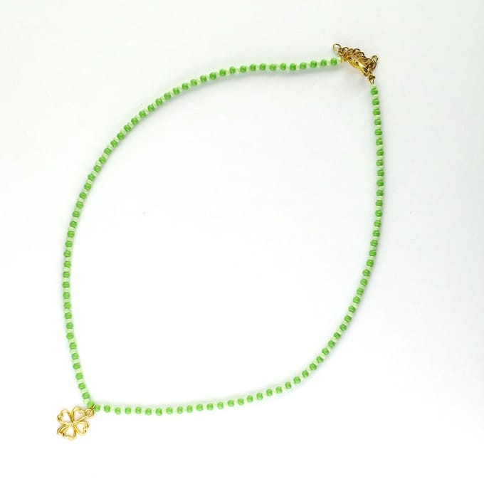 Ketting groentinten met klavertje vier