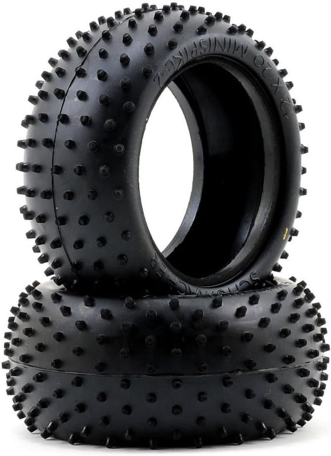 Mini Spike Achterbanden Geel voor RC Auto - 2.2 inch
