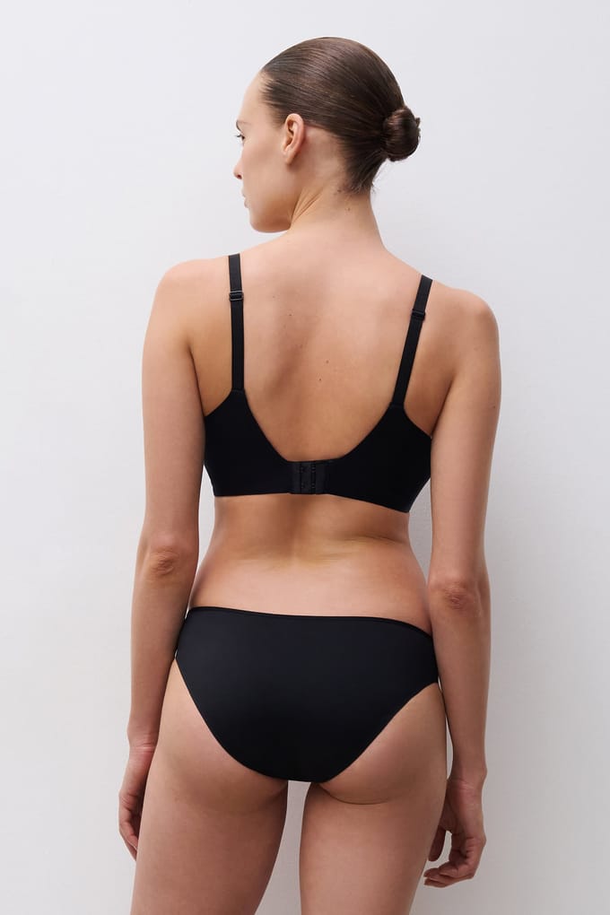 Chantelle Graphic Support Bra T-shirt Black Größe: C70 | BHs Outlet | Damen | Schwarz