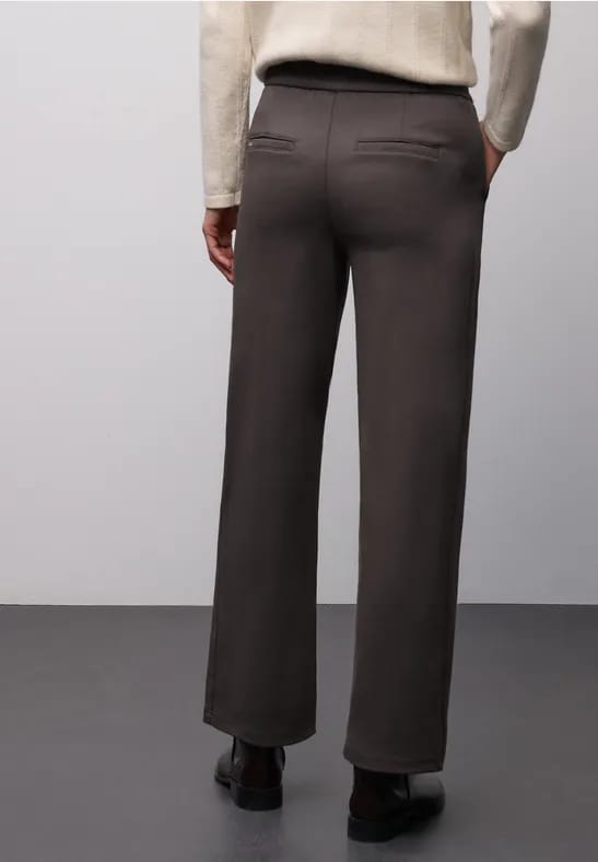 Broek met rechte pijpen en tape