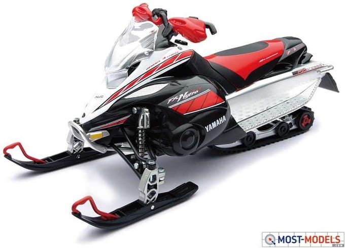 Jägerndorfer Scooter - 42893 Sneeuwscooter Yamaha Miniatuur Model - 1:12 - Kerstdorp
