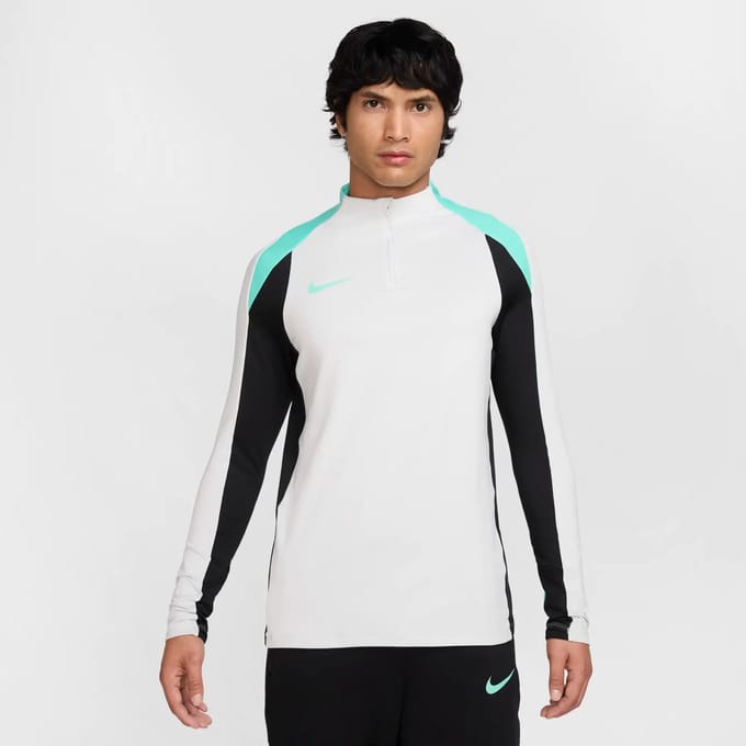 Nike strike dri-fit global 1/2-zip top in de kleur grijs. | Maat L