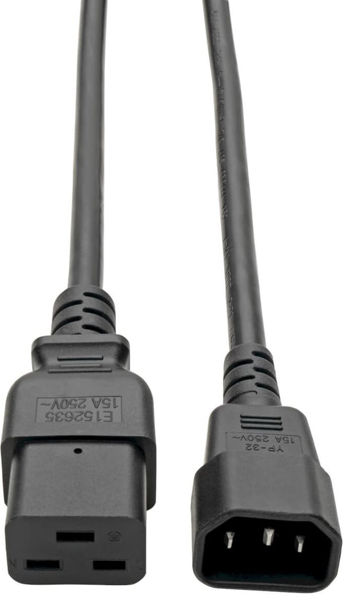 Tripp Lite P047-004 electriciteitssnoer Zwart 1,22 m C19 stekker C14 stekker