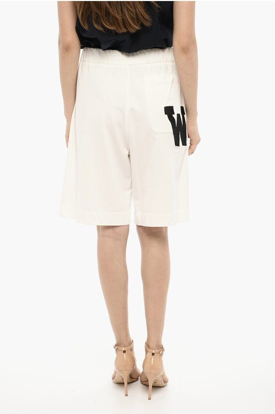 Katoenen shorts met patch in wit