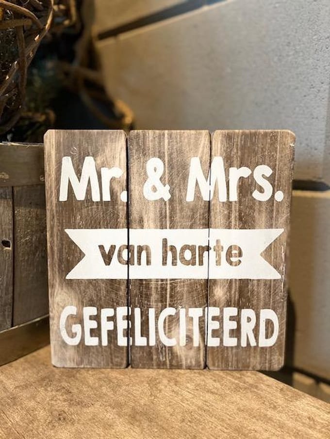 Tekstbord 20 cm mr en mrs natural - trouwen - bruiloft - cadeau